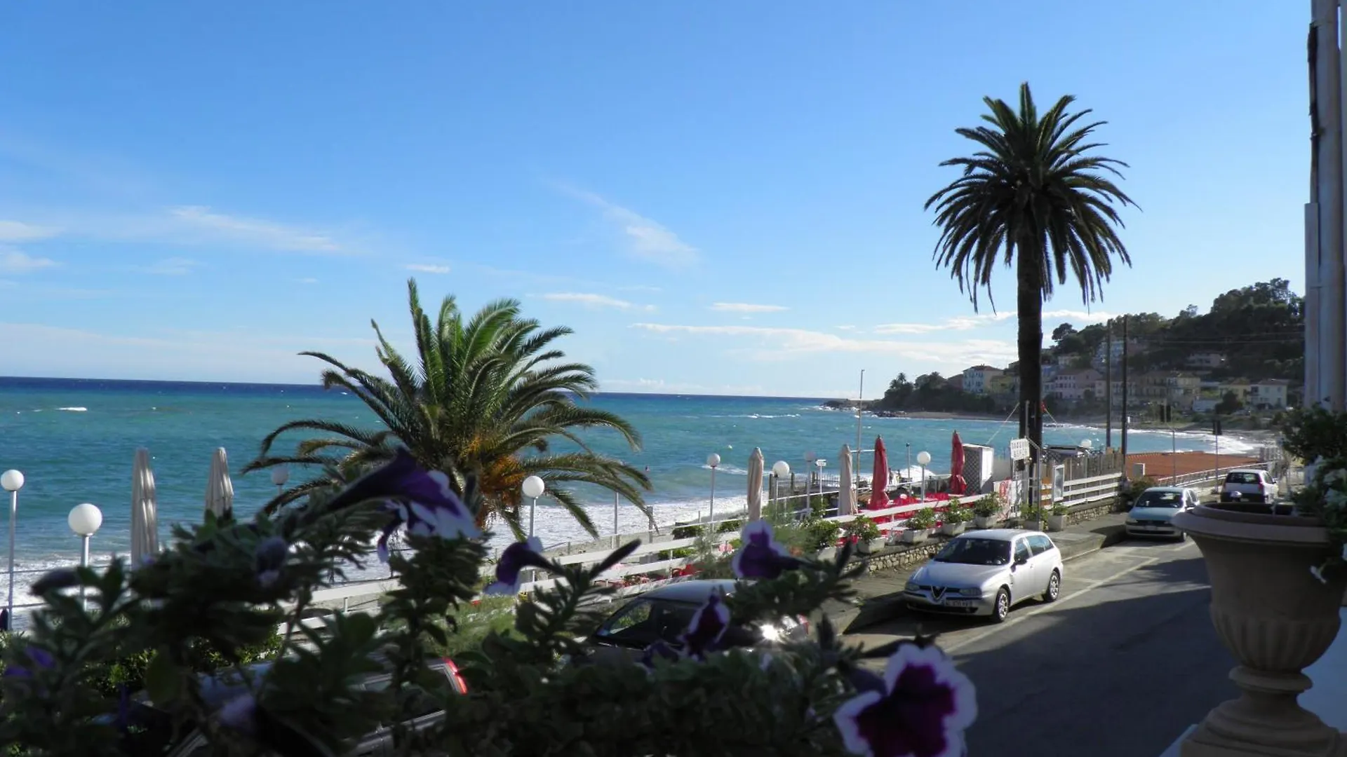 Blue Beach Bussana Nuova Italia