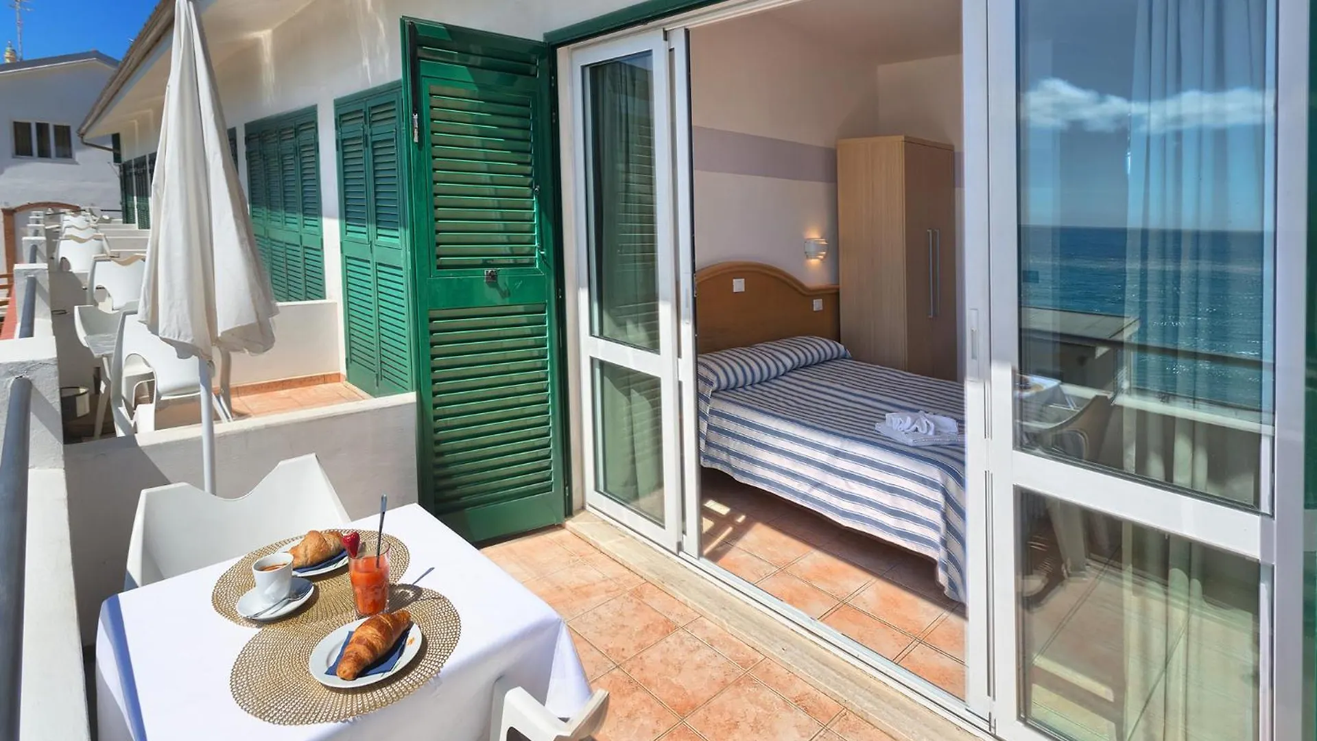 Blue Beach Bussana Nuova
